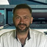 Александр Пивоваров